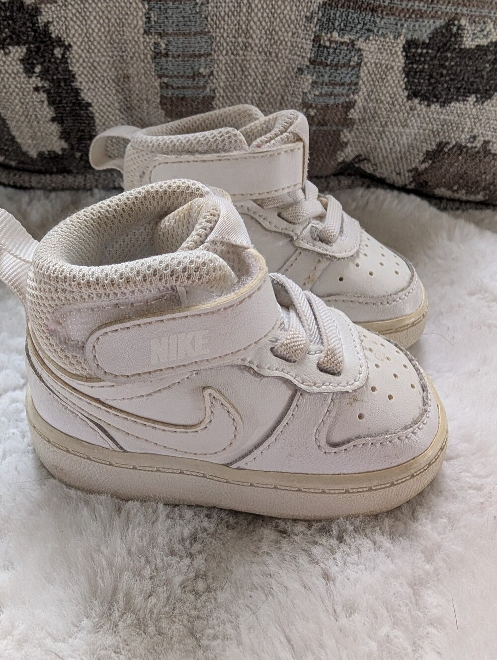 Nike Toddler Cream/White High-Top Sneakers